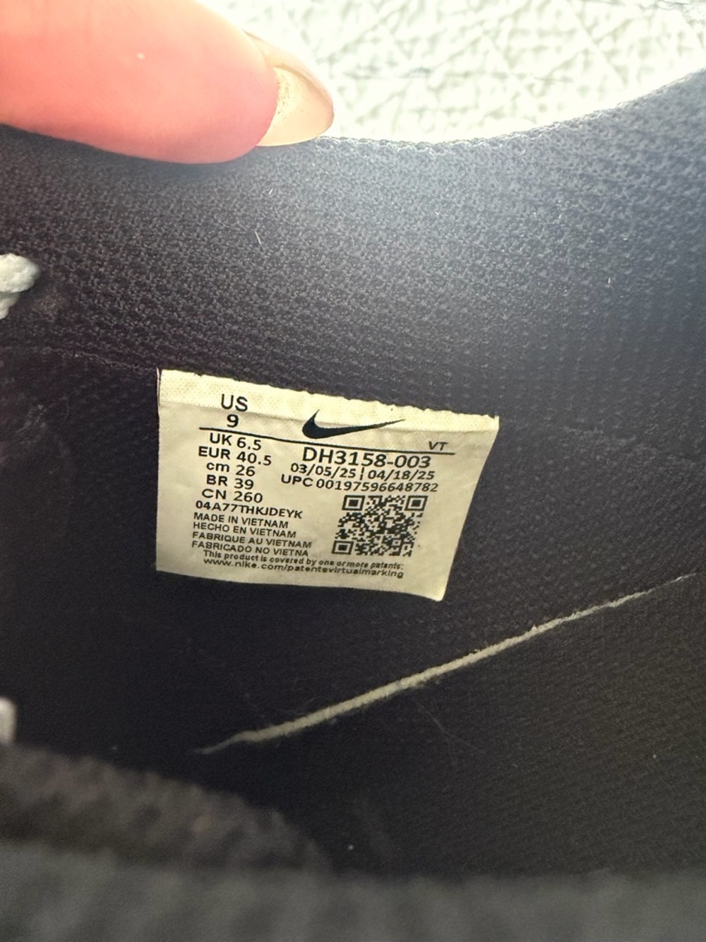 Nike Dunks - Picture 3 of 3